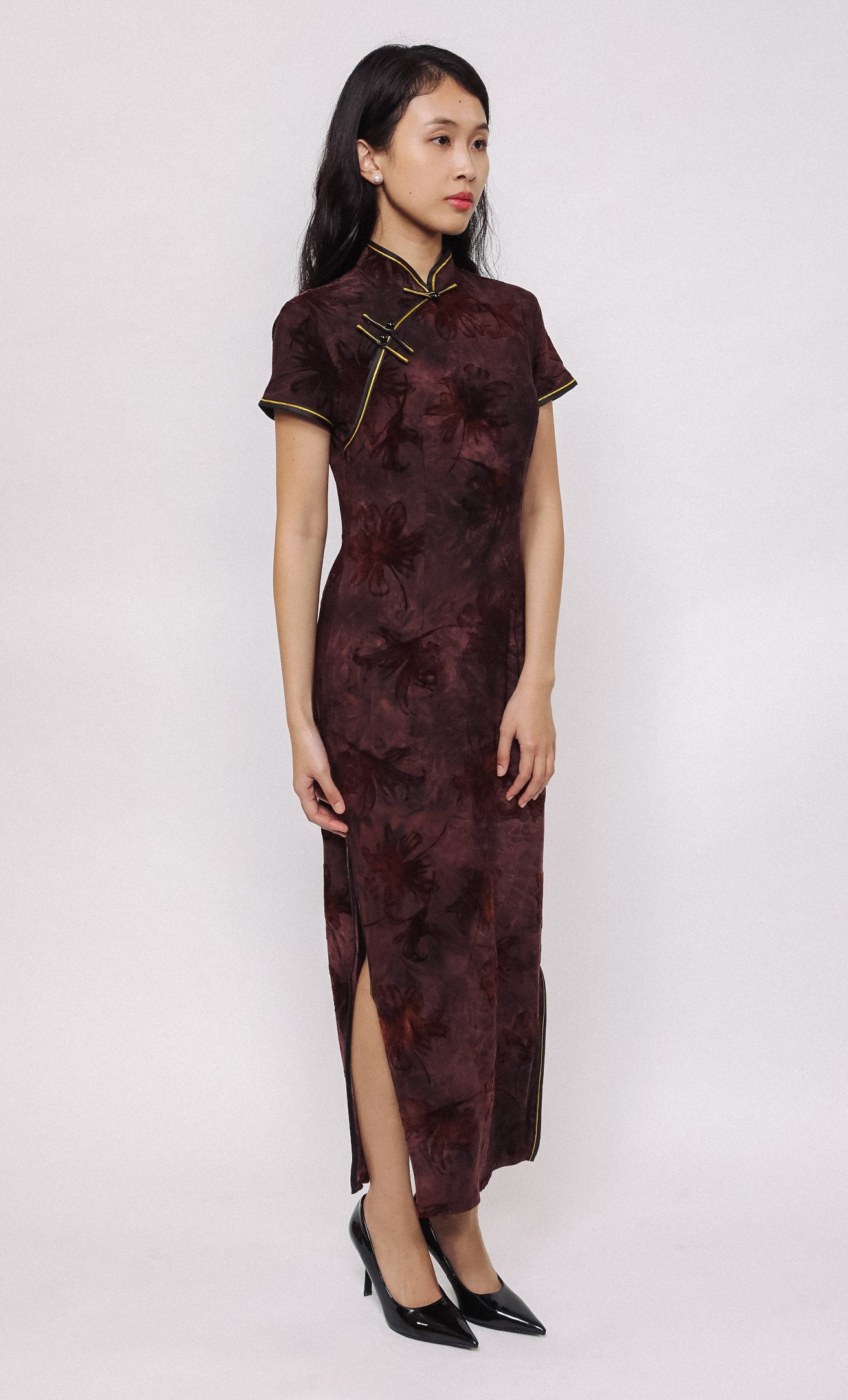 SCARLET DUSK SILK-BLEND CHEONGSAM