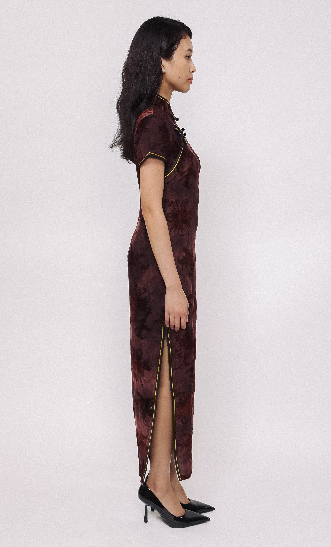 SCARLET DUSK SILK-BLEND CHEONGSAM