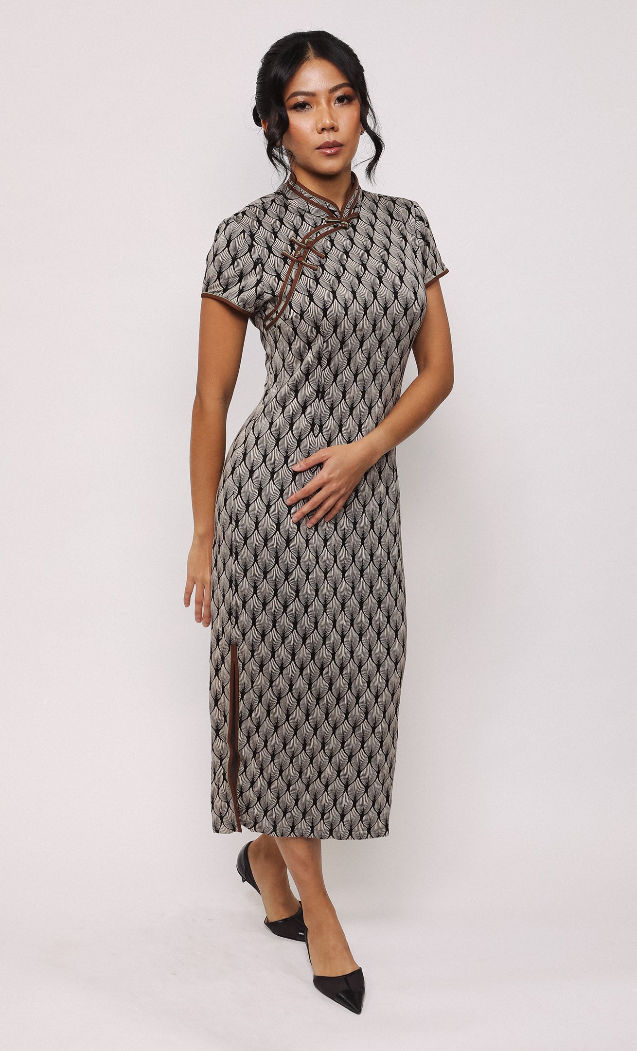 RIPPLE FAN MODAL-BLEND CHEONGSAM