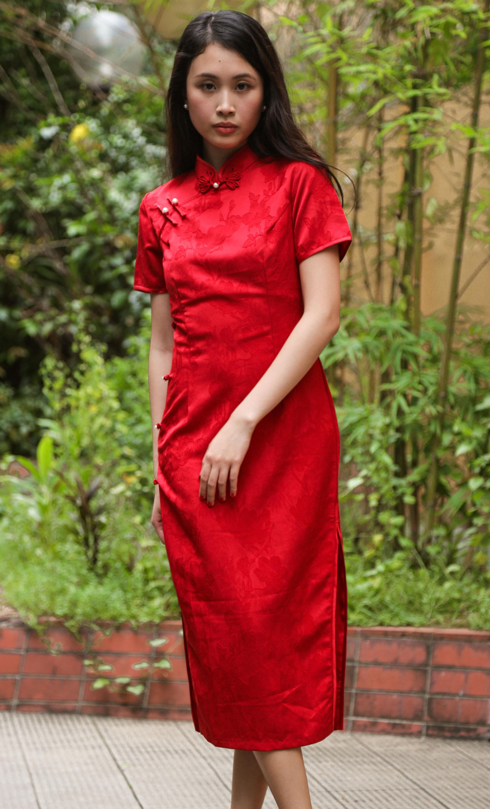 SCARLET MAGNOLIA SATIN-BLEND CHEONGSAM