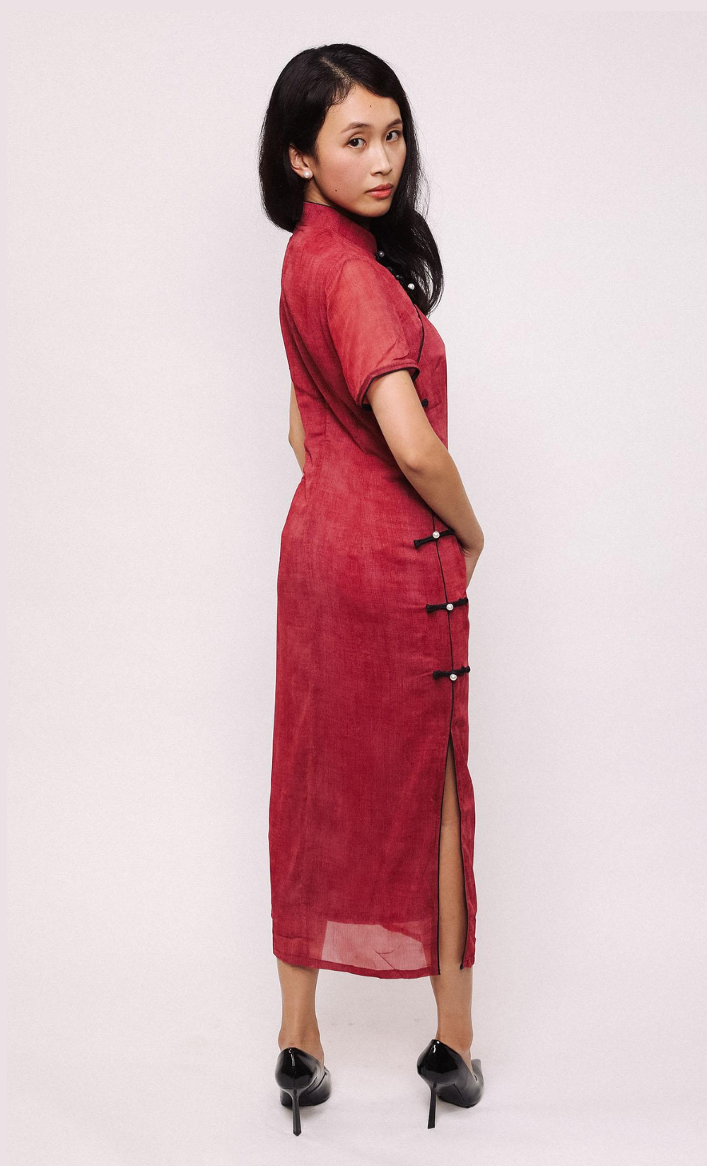 LAYERED ROSE LINEN-BLEND CHEONGSAM