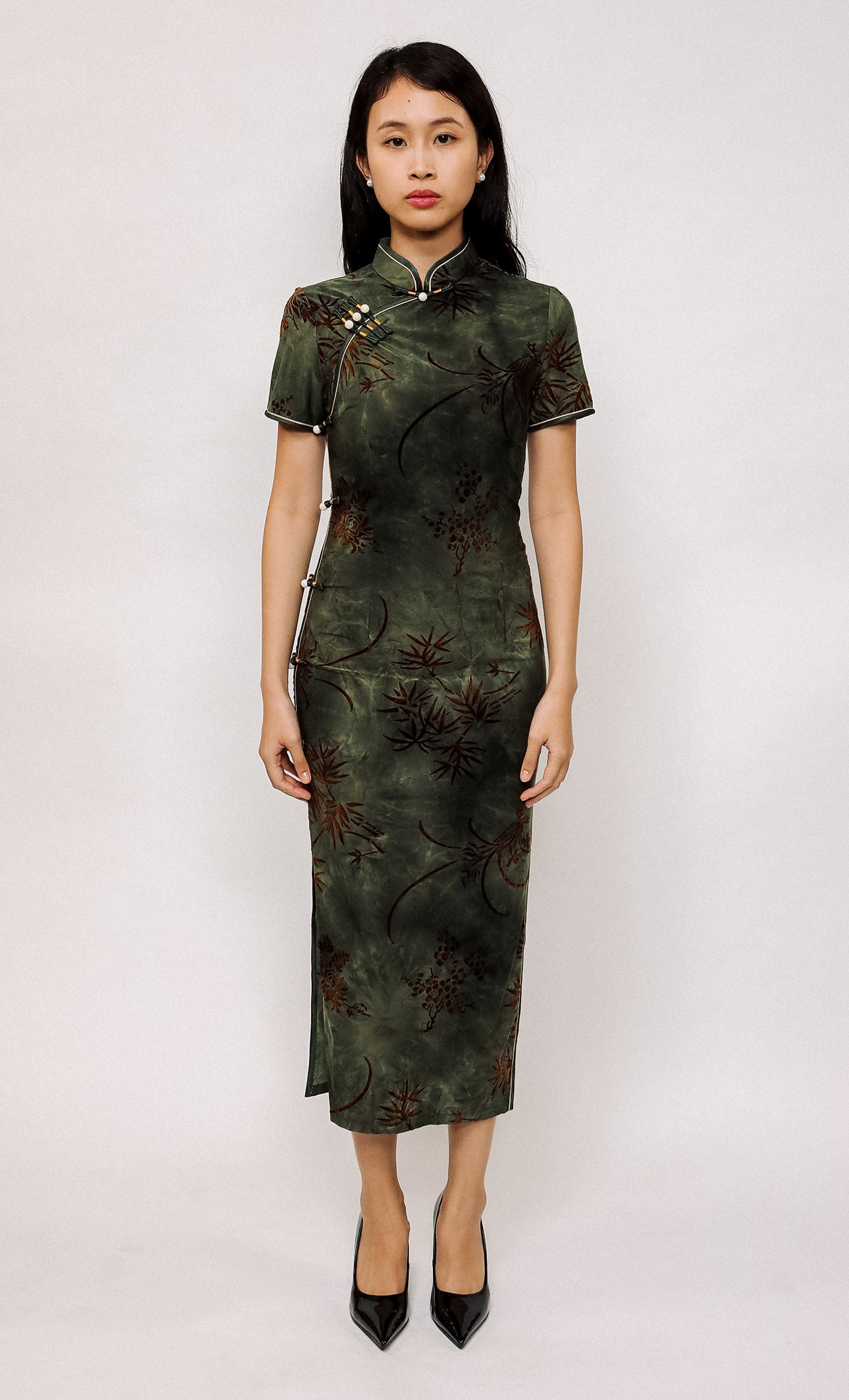 VERDANT PINE SILK-BLEND CHEONGSAM