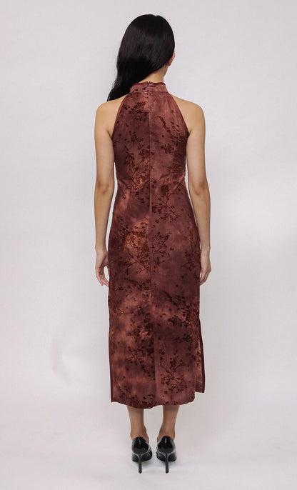 DARK SIENNA HALTERNECK SILK-BLEND CHEONGSAM